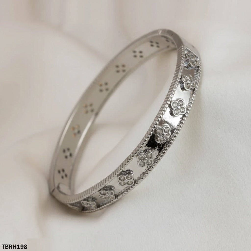 Four-Petal CZ Clover Milgrain Bangle – Gold & Silver Cuff
