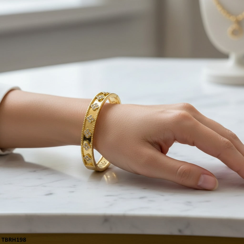 Four-Petal CZ Clover Milgrain Bangle – Gold & Silver Cuff